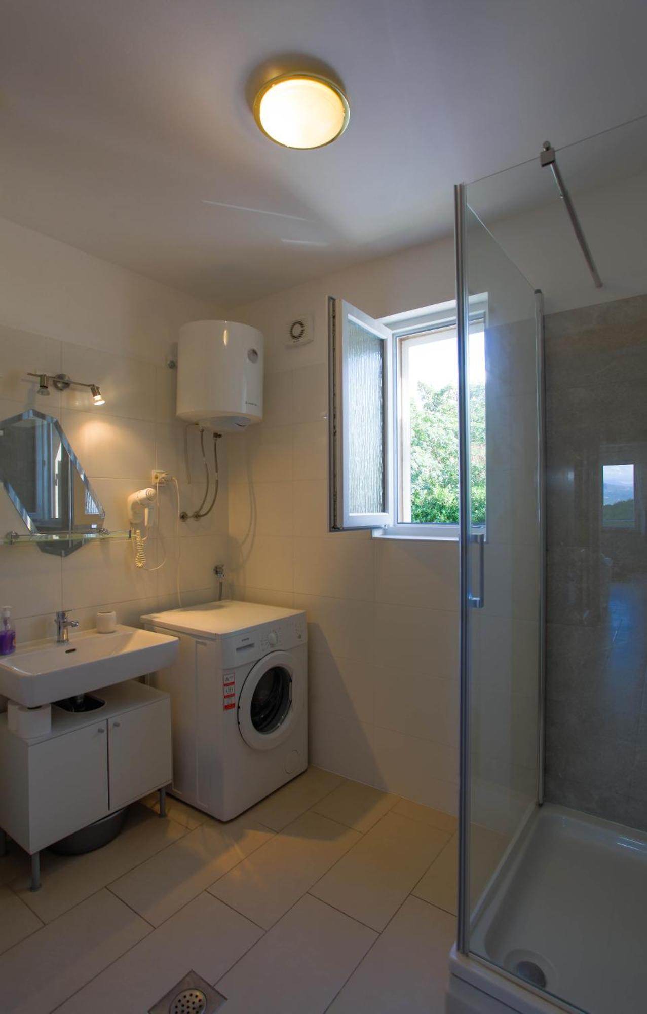 Apartman Kimi Šilo Dış mekan fotoğraf