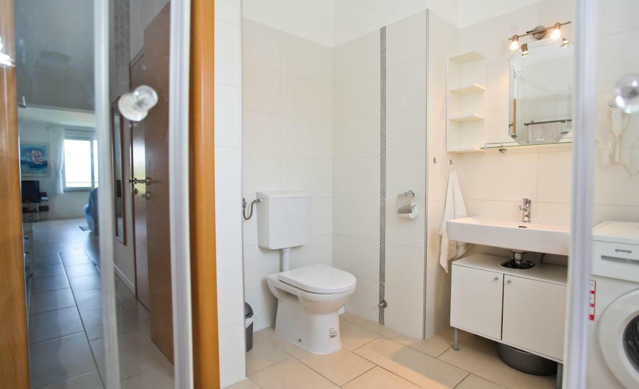 Apartman Kimi Šilo Dış mekan fotoğraf